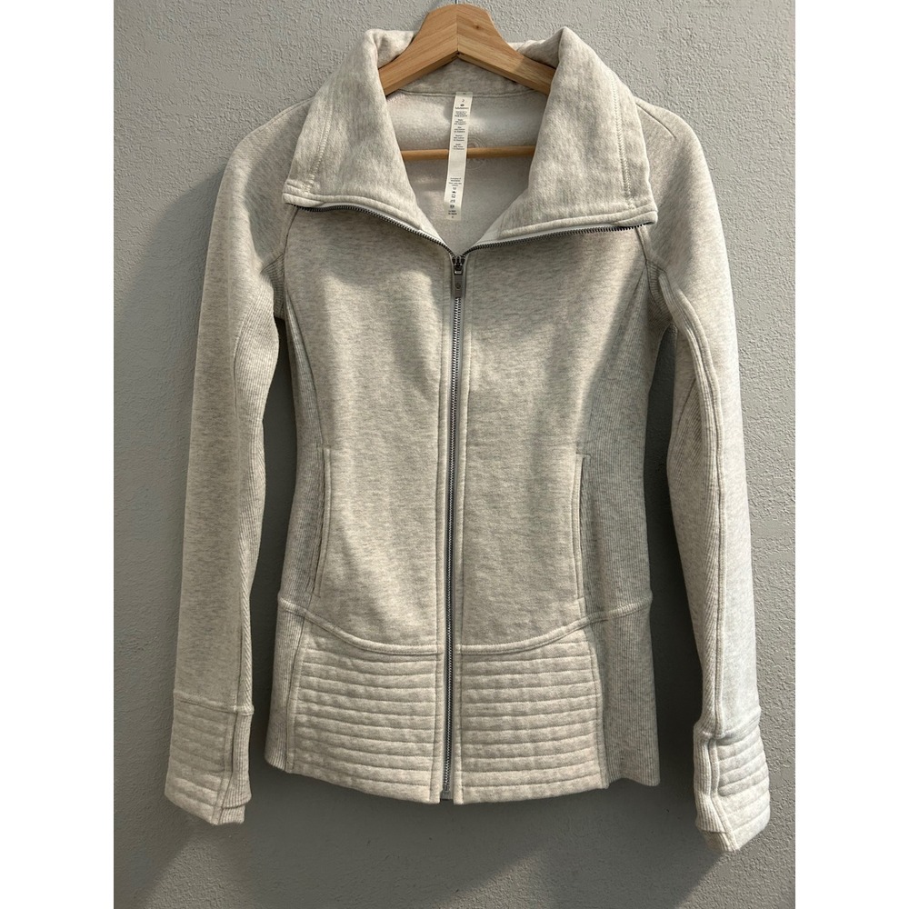 Lululemon Radiance Jacket Heathered Grey Full Zip Quilted Fleece Size 2